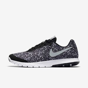 Nike flex run sneakers